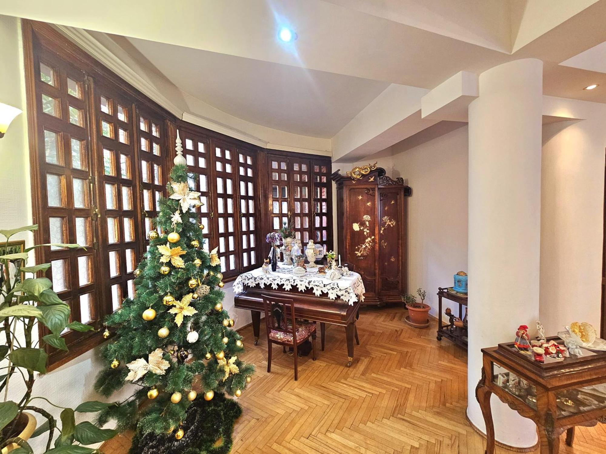 Hotel Home Tbilisi Exteriör bild