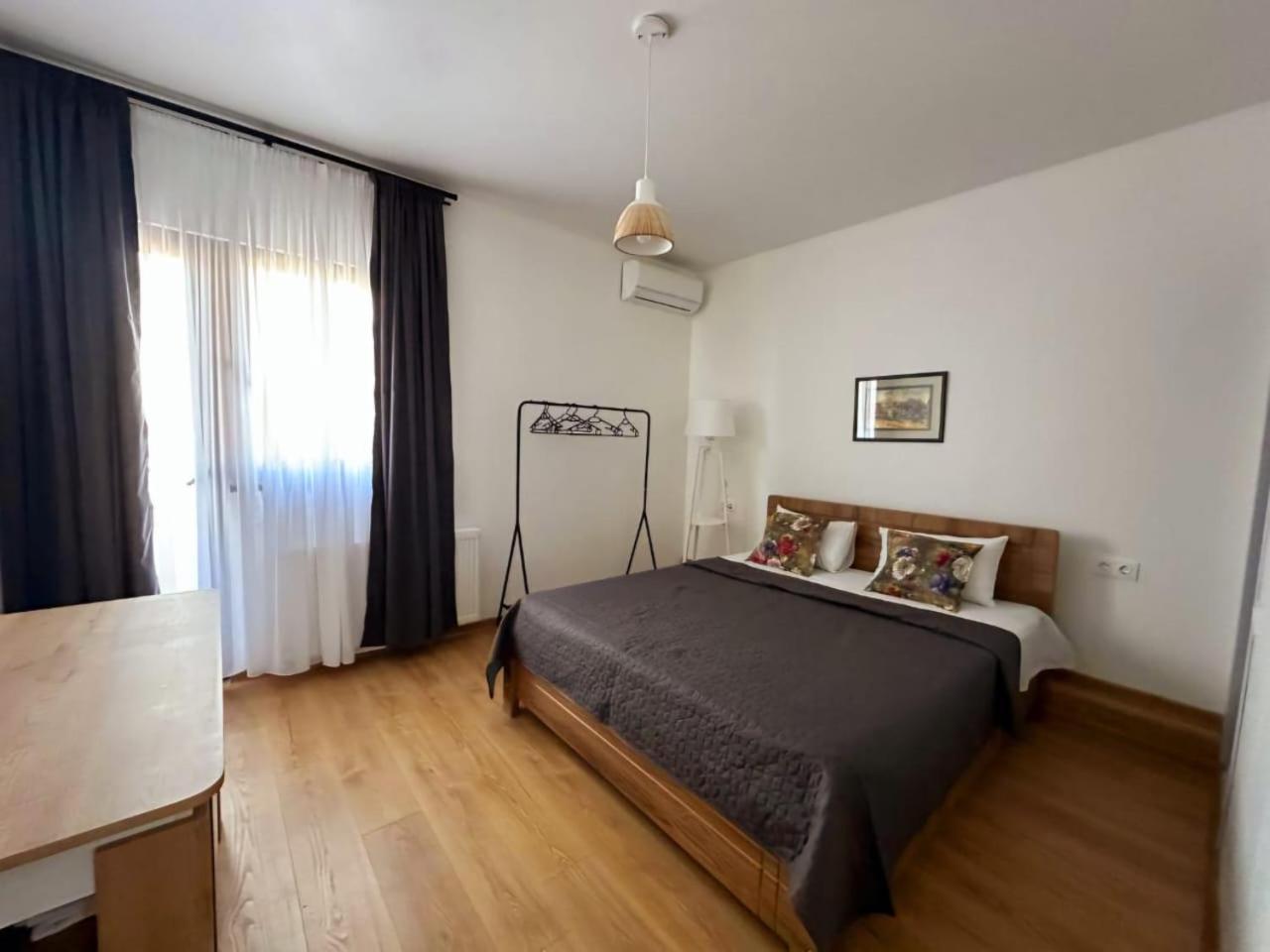 Hotel Home Tbilisi Exteriör bild